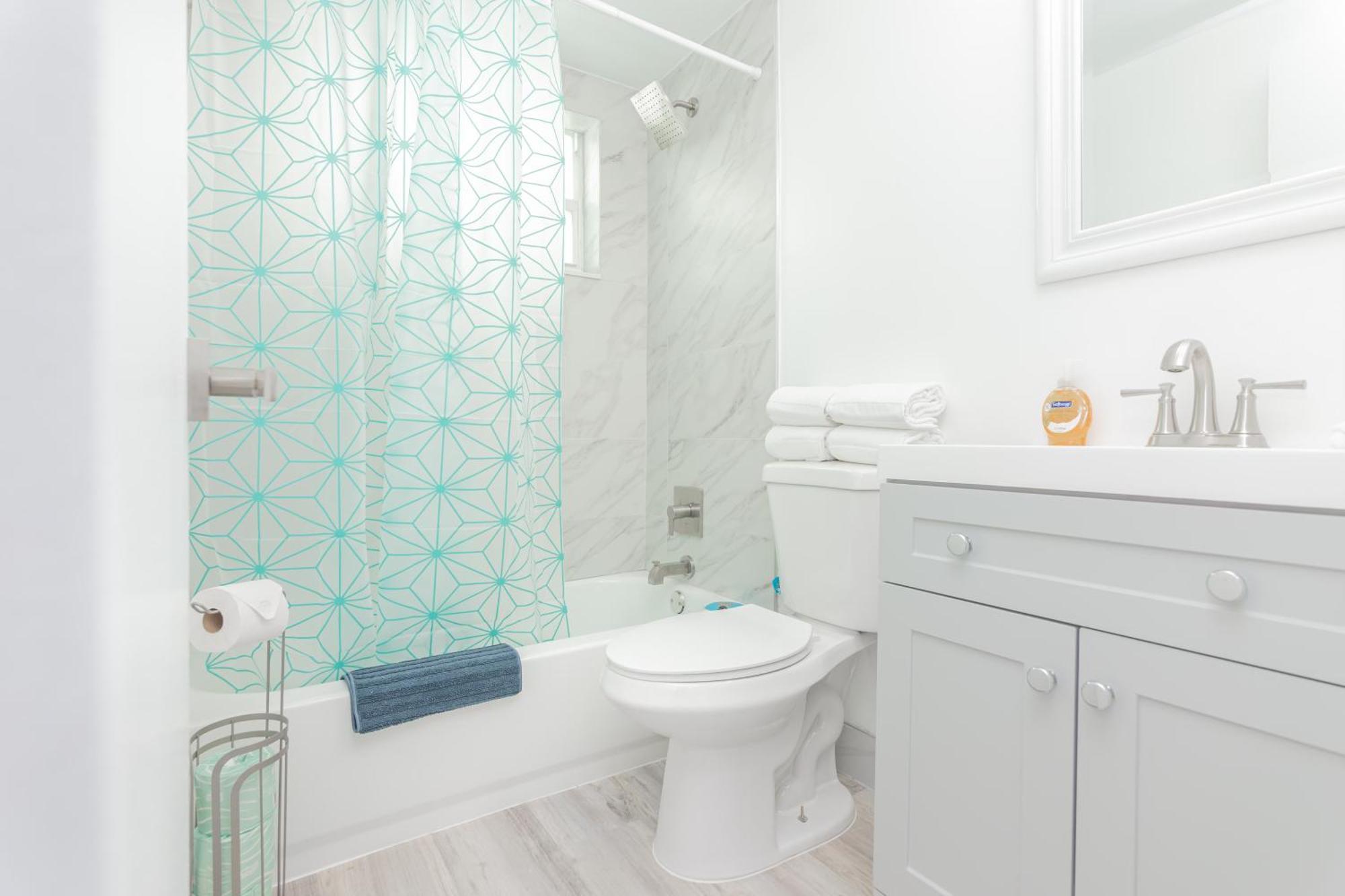 Ocean Drive Deco Apt W/2 Queen Beds, Steps 2 Beach ไมอามีบีช ภายนอก รูปภาพ