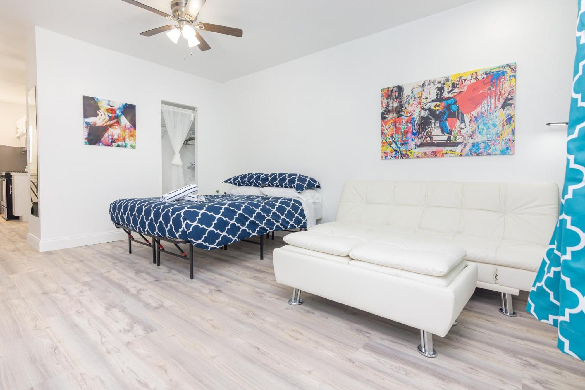 Ocean Drive Deco Apt W/2 Queen Beds, Steps 2 Beach ไมอามีบีช ภายนอก รูปภาพ