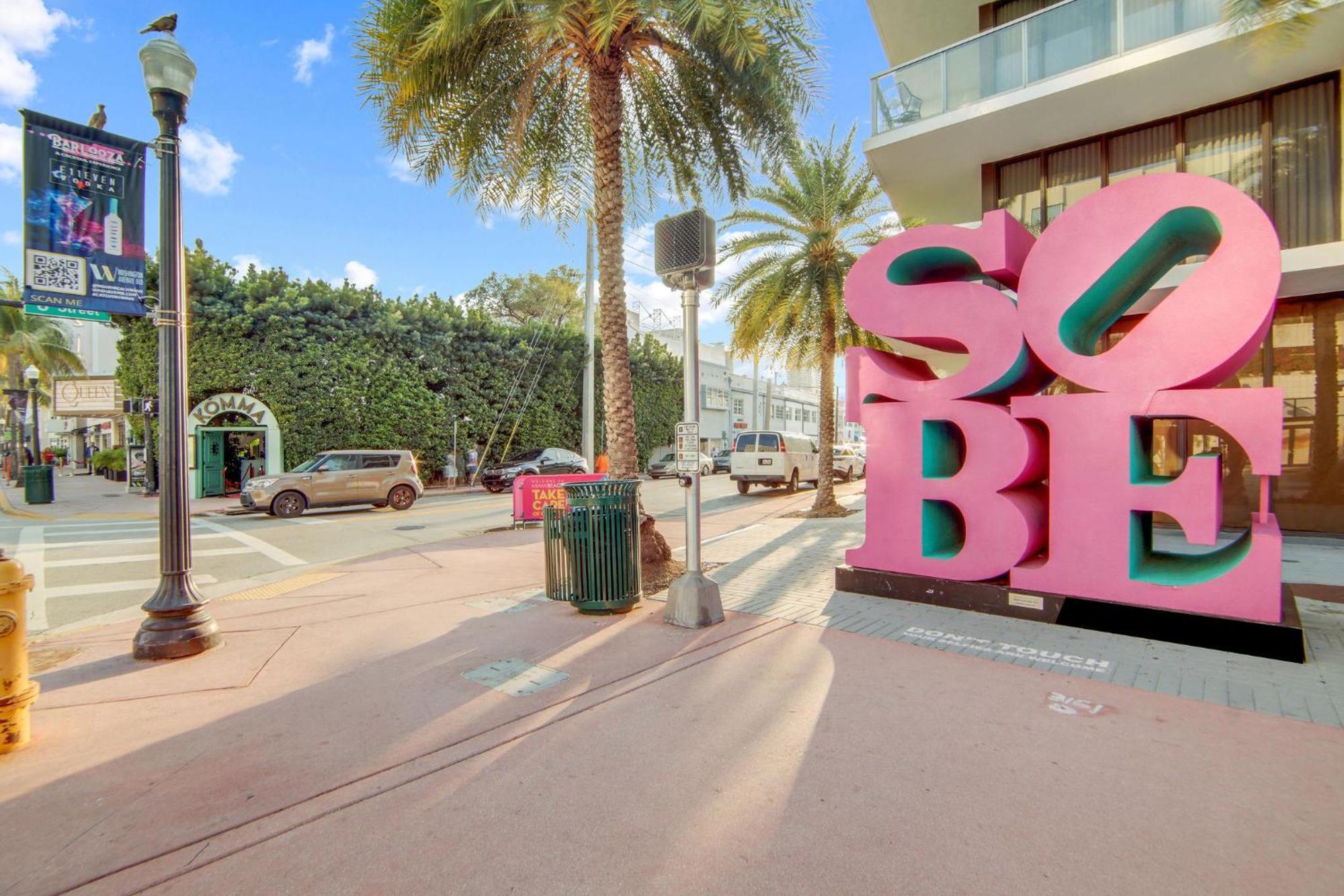Ocean Drive Deco Apt W/2 Queen Beds, Steps 2 Beach ไมอามีบีช ภายนอก รูปภาพ
